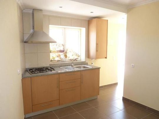 Moradia T1 em Guarda - Photo 1