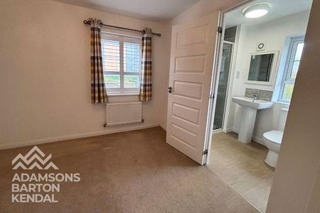 3 bedroom townhouse to rent - Photo 3