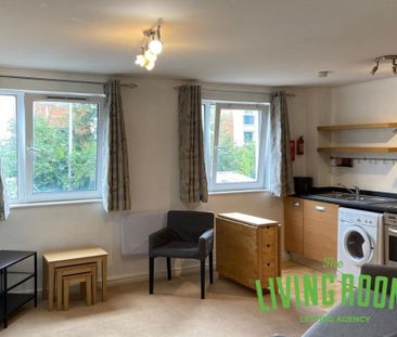 1 bedroom flat to rent - Photo 5