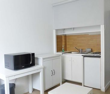 Appartement en location | Paris 16ème - Photo 4