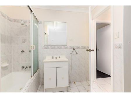 14A Alfred Street, Annandale NSW 2038 - House For Rent | Domain - Photo 4