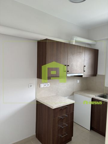 Ενοικίαση κατοικίας, 30 τ.μ., Πάτρα, 350 € - Photo 5