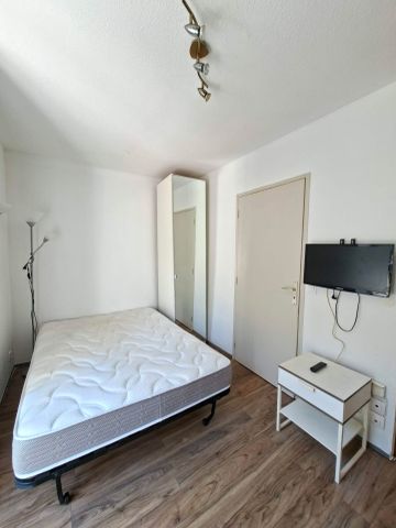 Location Appartement 1 pièce 15m² NIMES 30000 - Photo 2