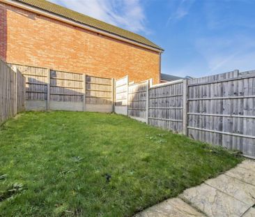 3 bed House To Let - Photo 5