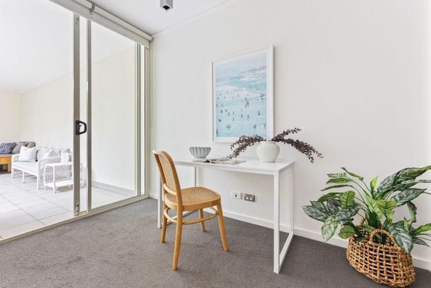 Bondi Beach - Photo 1