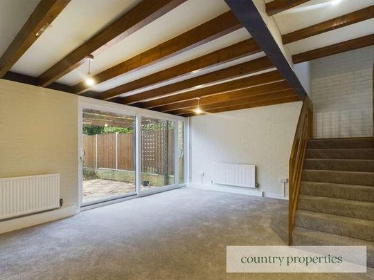 Daniells, Welwyn Garden City, AL7 - Photo 1