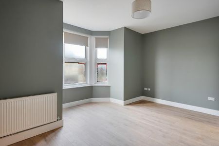 6 bedroom end of terrace house to rent - Photo 4