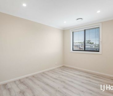 Beautiful 5 Bedroom Family Home - Great Location! - Photo 6