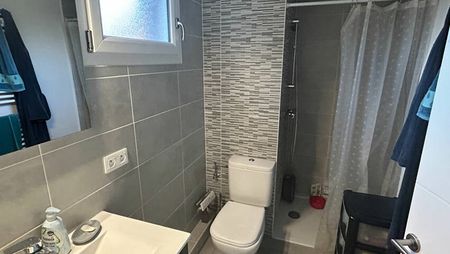 A LOUER - APPARTEMENT 2 PIECES MEUBLE AVEC TERRASSE - ILLKIRCH-GRAFFENSTADEN - Photo 5