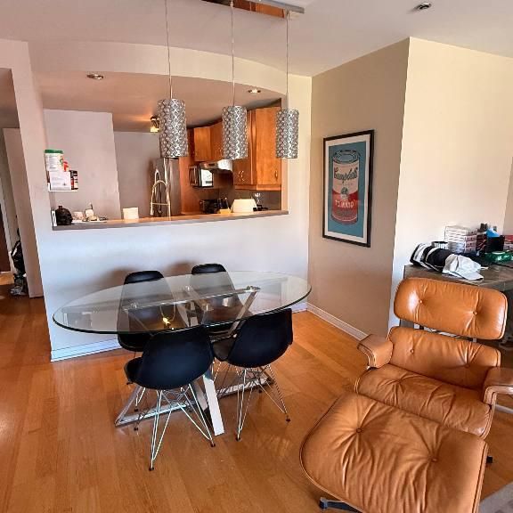 Condo à louer au centre-ville - Photo 1