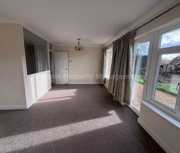 Primrose Hill, Little Gransden, SG19 - Photo 1