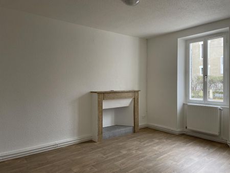Location Appartement 3 pièces 59m² CHAMBERY 73000 - Photo 2
