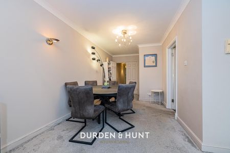 Epping New Road, Buckhurst Hill - Photo 4