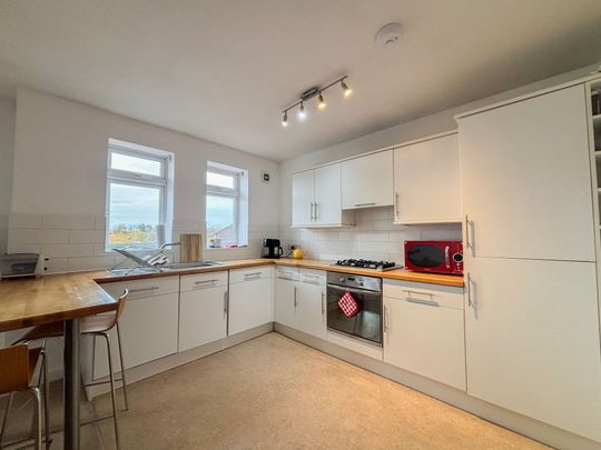 2 bed flat to rent in The Blundells, Goodway House The Blundells, CV8 - Photo 1