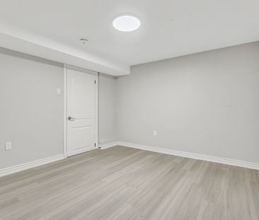 For Lease - 3 Bankfield Drive Unit# RM4, Toronto, Ontario - Photo 3