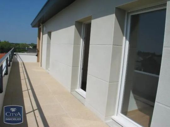 Appartement à louer 4 pièces 78.04m² - Photo 1