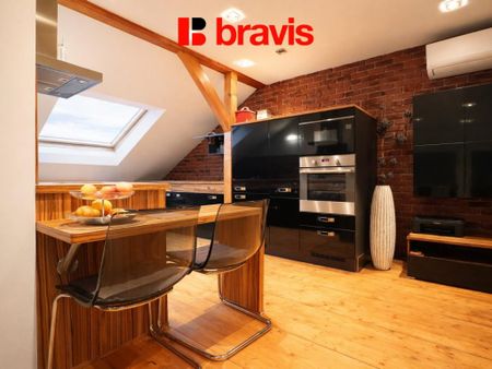 Pronájem bytu 3+kk 109 m2 - Fotografie 5