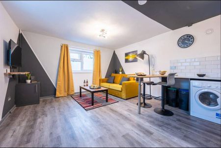 1 bedroom flat to rent - Photo 3