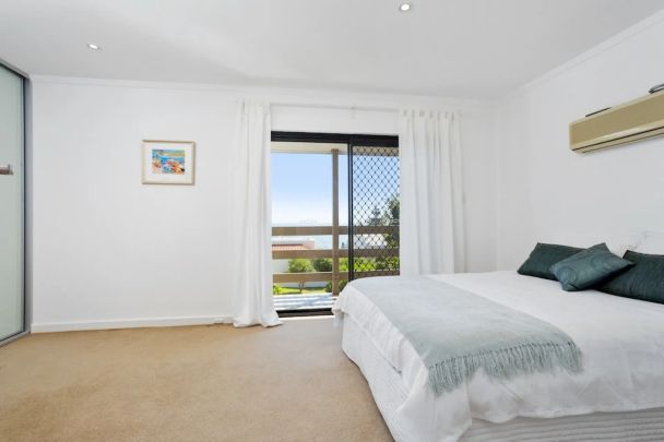 4/10 Avonmore Terrace, Cottesloe. - Photo 1