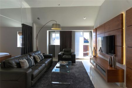 4, Victoria Apartments, Heaton Park View, Newcastle Upon Tyne, NE6 5BF - Photo 2