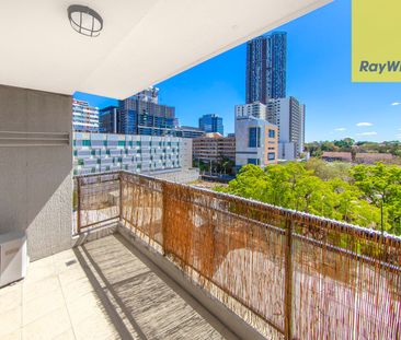 WALK TO PARRAMATTA STATION - Photo 5