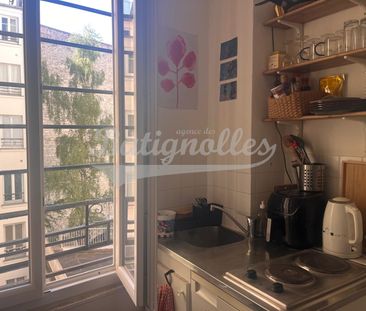 Location Appartement 1 pièce 11m² PARIS 9ème - Photo 4