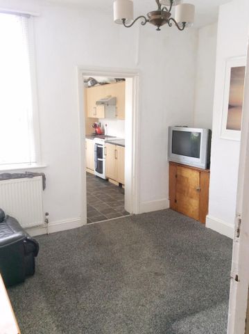 1 bedroom terraced house to rent - Photo 2