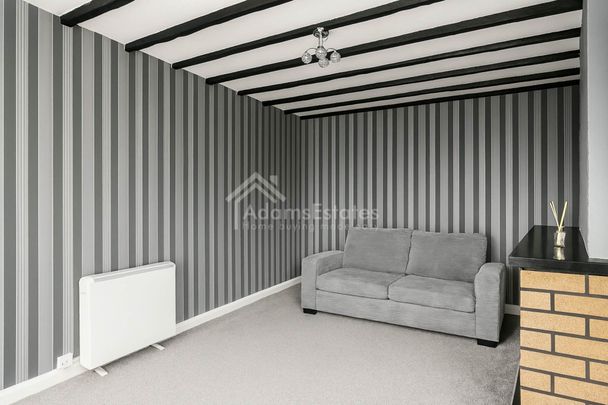 Price £600 pcm - Available Now - Unfurnished - Photo 1