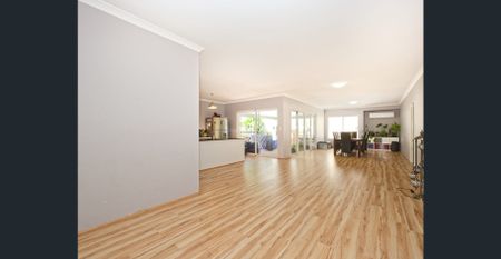 WELLARD 4X2 HOME FOR LEASE - Photo 2