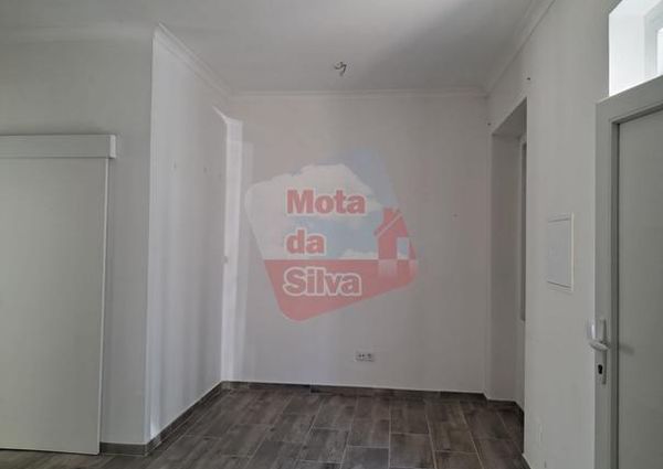 Apartamento T1+1 em Setúbal