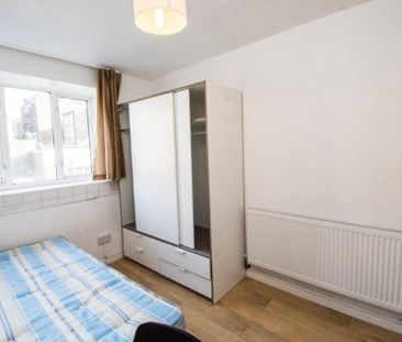 Studio Flat, Holloway Road, N7 - Photo 1