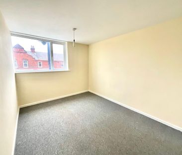 3 bedroom maisonette to rent - Photo 4