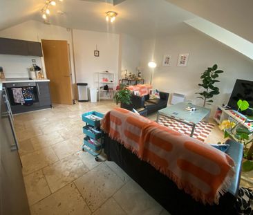 2 Bed Flat, The Junxion, LS5 - Photo 2