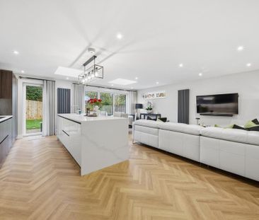 4 bedroom detached house to rent - Photo 1