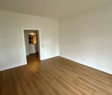 Attraktive frisch renovierte 3 Zimmer-Wohnung in der Paulsstadt zu ... - Photo 2