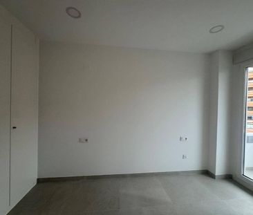 3 room luxury Flat for rent in Valencia, Spain - Photo 1