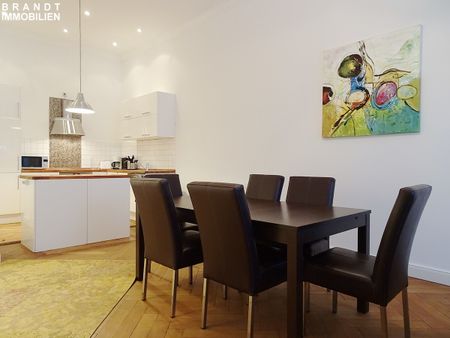 3-Zimmer-Wohnung / 120m² - mit 2 Schlafzimmern, 2 Bädern und Garten in Uhlenhorst! - Photo 2