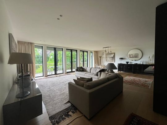 Appartement te huur - Foto 1