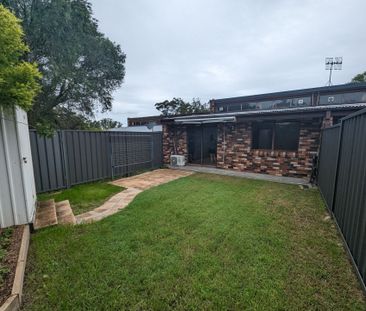 Stylish Modern Villa - Photo 3