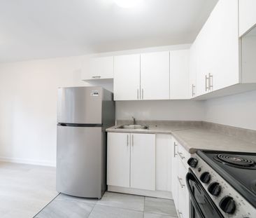 For Lease - 77 Erskine Avenue Unit# 306, Toronto, Ontario - Photo 6
