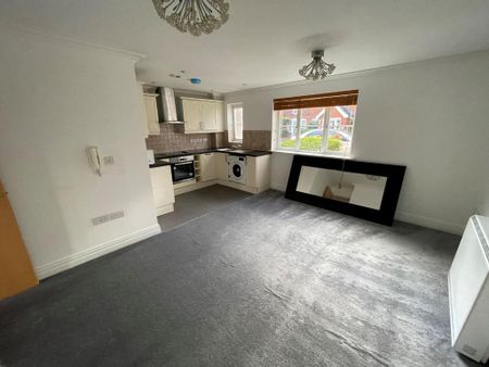 2 bedroom flat to rent - Photo 3