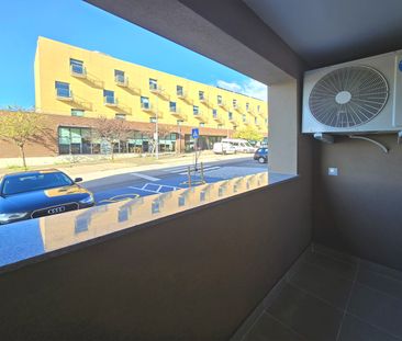 2 bedroom flat equipped and furnished next to the C.C. Glicinias! - Photo 5