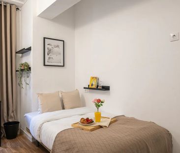 Calle del Poeta Joan Maragall, Madrid, Community of Madrid 28020 - Photo 2