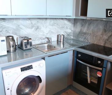 Room in a shared 8-bedroom apartment, Inns Quay, Dublin - Photo 3