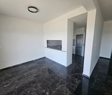 Διαμέρισμα για ενοικίαση Φλοίσβος (Παλαιό Φάληρο) - Photo 4