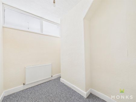 55 Albert Road Albert Road, Oswestry, SY11 1NJ - Photo 2