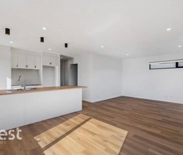 New Build Available For Rent 15 mins to Hobart City - Photo 3