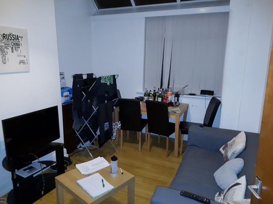 3 bedroom terraced house to rent - Photo 1