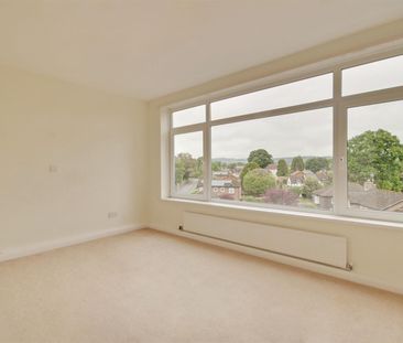 A 1 Bedroom Flat in Charlton Kings GL53 9BQ - Photo 5