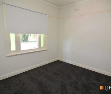 SOLID DOUBLE BRICK HOME - Photo 2